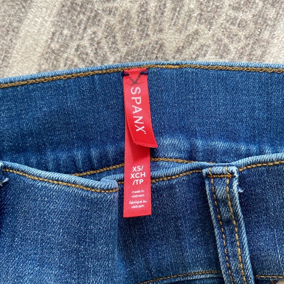 Spanx SPANXshape™ EveryWear Flare Jeans in Vintage Indigo - Picture 14 of 16